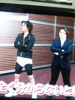 KAT-TUN�̐��E�L�^